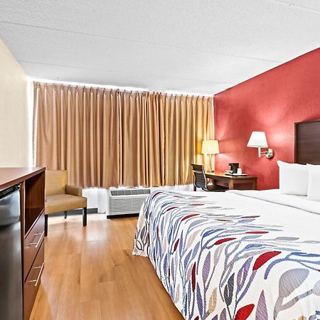 Red Roof Inn Кортланд Екстериор снимка